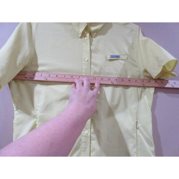 Columbia Omni-Shade PFG Snap Shirt Women M Yellow Short Sleeve Side Pockets Zip - Picture 12 of 14
